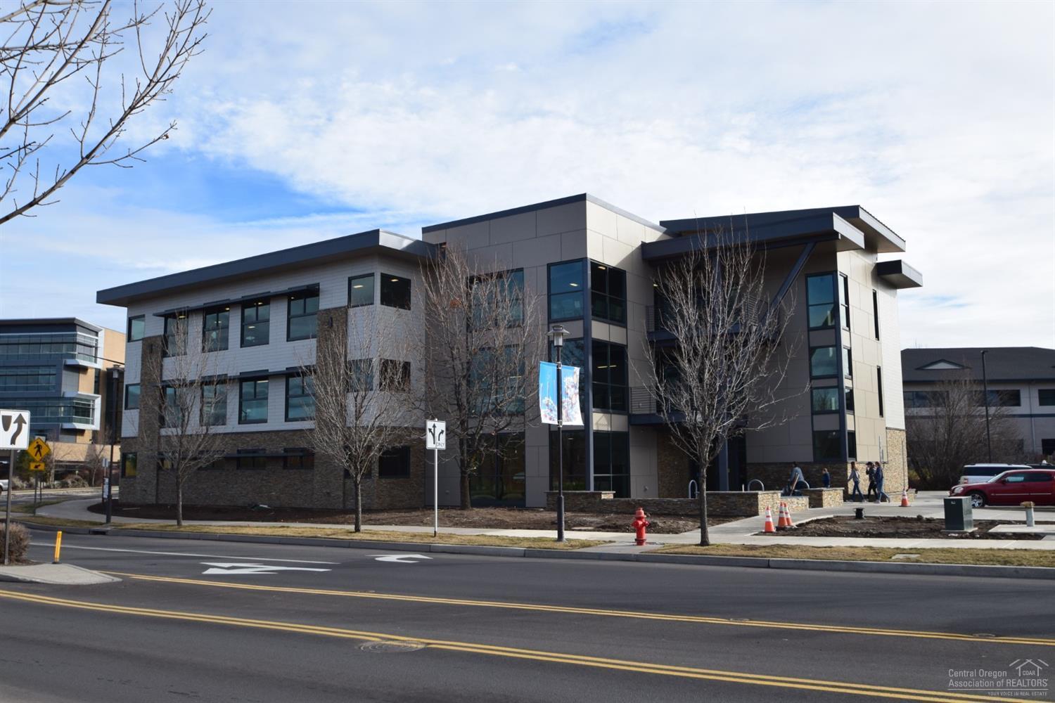 CLAB - Commercial Lease