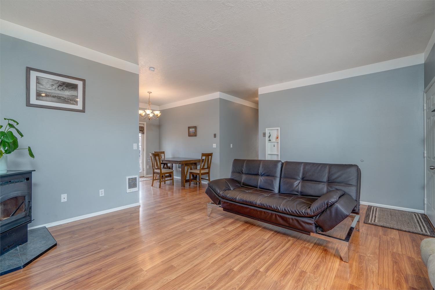 Obsidian Estate - Residential