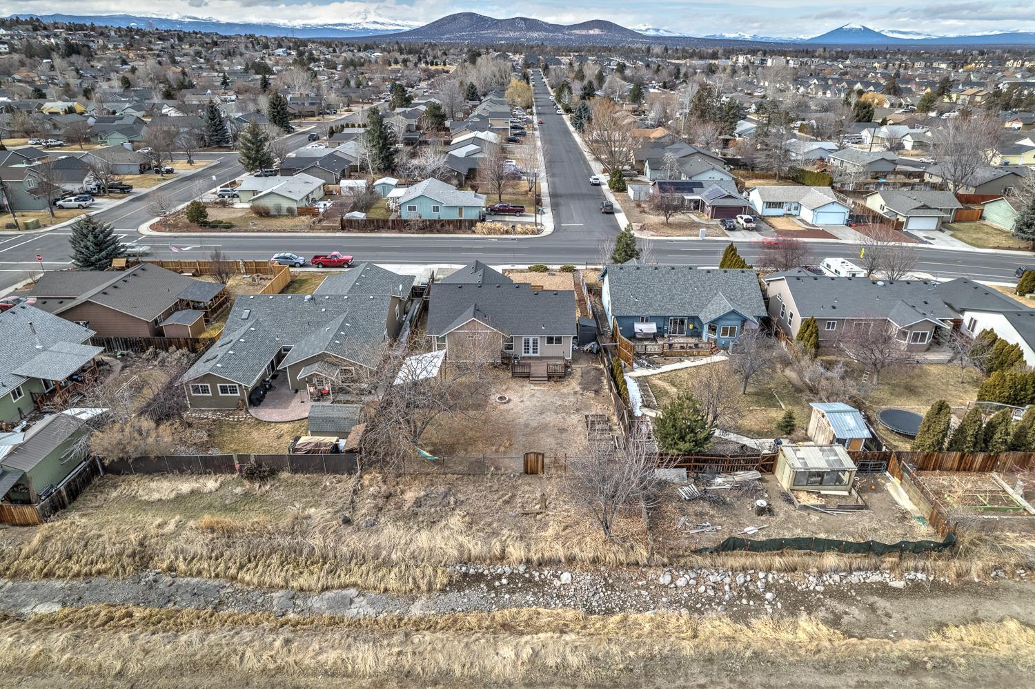 Obsidian Estate - Residential