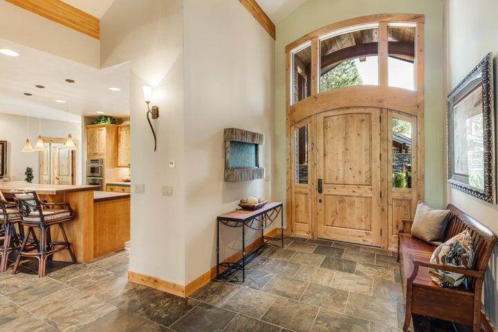 7th Mtn Golf Village - Residential