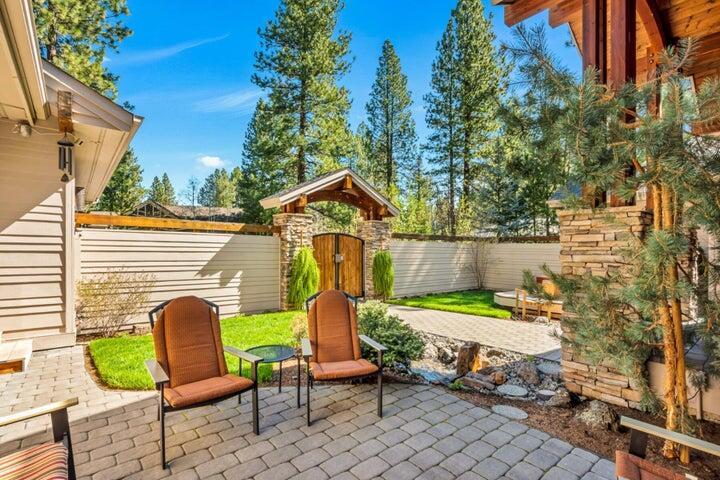 7th Mtn Golf Village - Residential