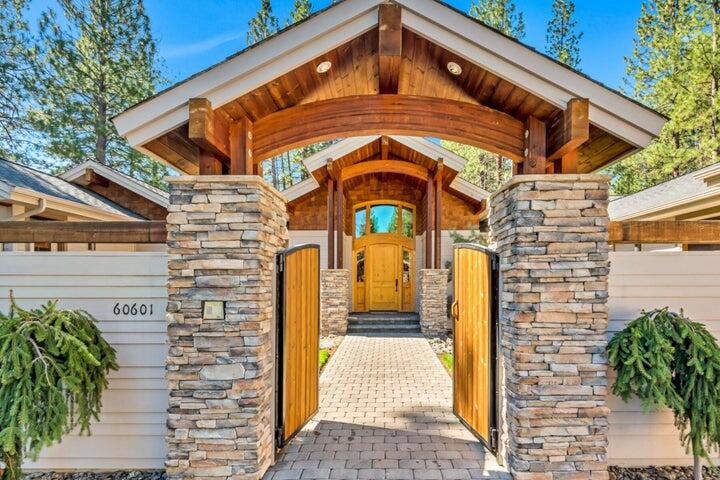 7th Mtn Golf Village - Residential