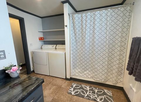 Tiny photo for 87722 Pinion Lane, Christmas Valley, OR 97641 (MLS # 220214331)