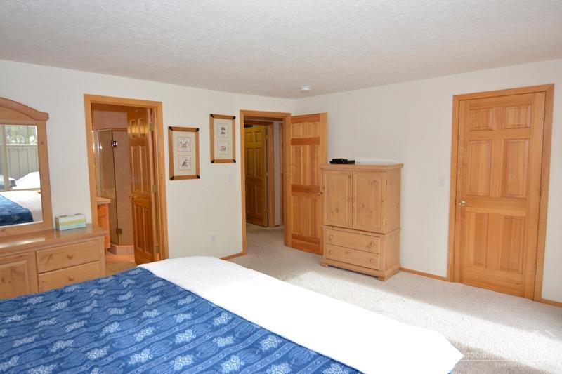 Mtn Village East - Residential