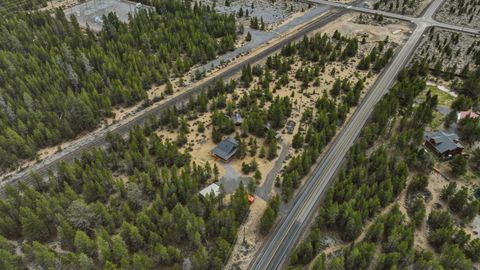 Tiny photo for 54270 Huntington Road, La Pine, OR 97739 (MLS # 220219337)