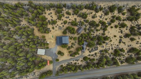 Tiny photo for 54270 Huntington Road, La Pine, OR 97739 (MLS # 220219337)
