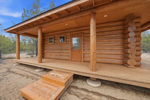 Tiny photo for 54270 Huntington Road, La Pine, OR 97739 (MLS # 220219337)
