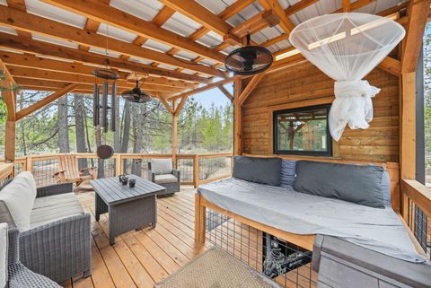 Tiny photo for 54270 Huntington Road, La Pine, OR 97739 (MLS # 220219337)