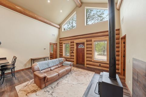 Tiny photo for 54270 Huntington Road, La Pine, OR 97739 (MLS # 220219337)