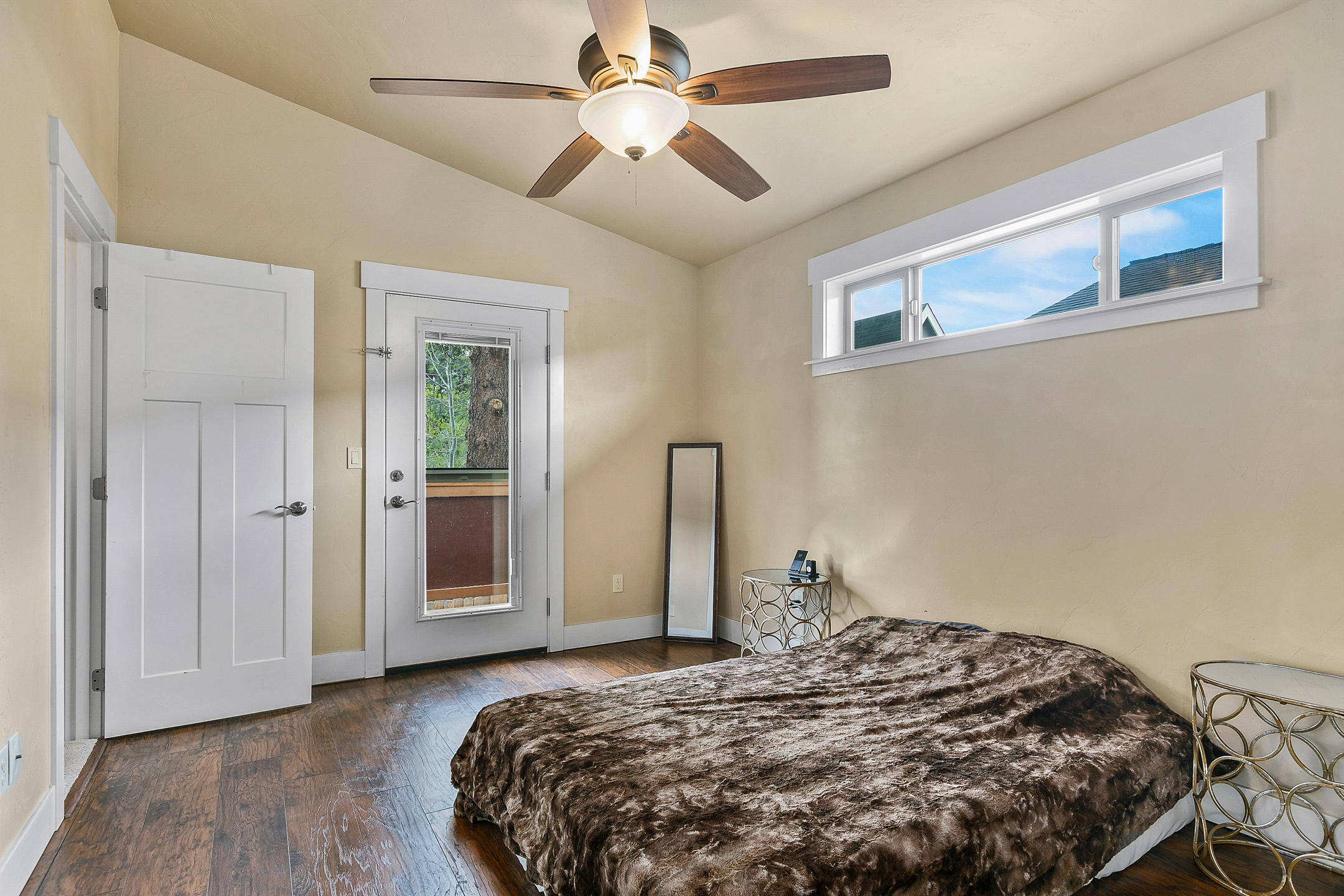 Lavacrest - Residential