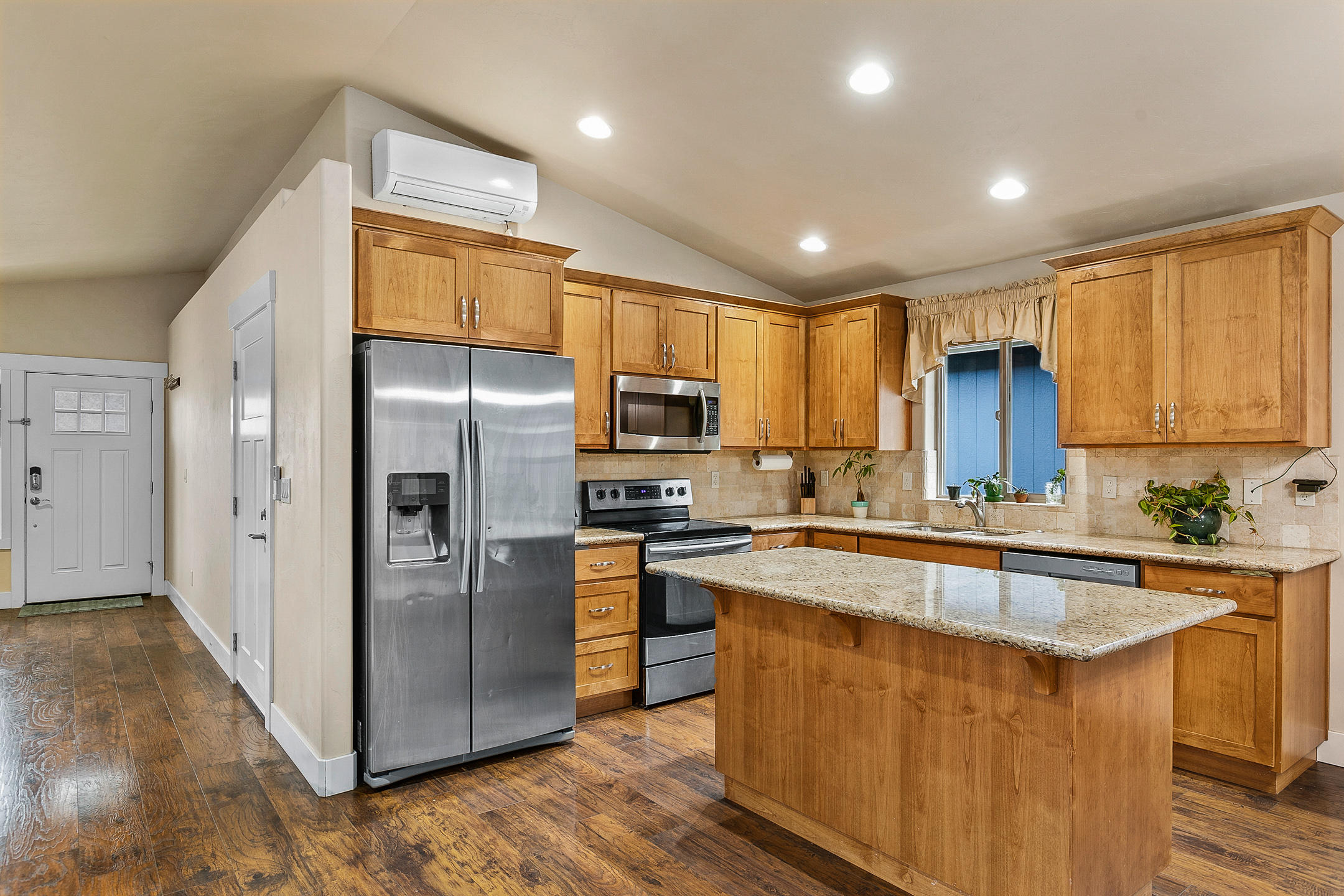 Lavacrest - Residential