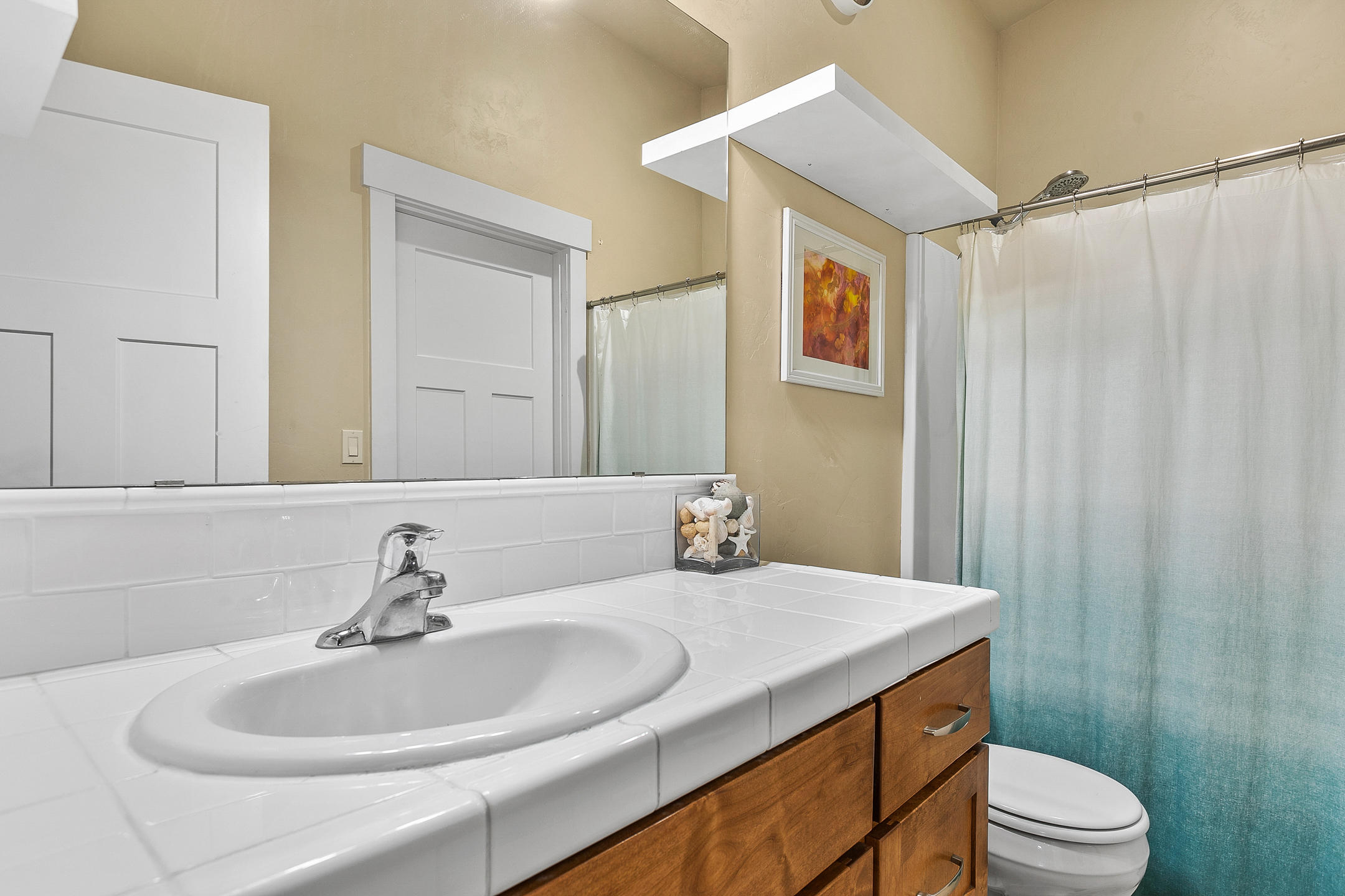 Lavacrest - Residential