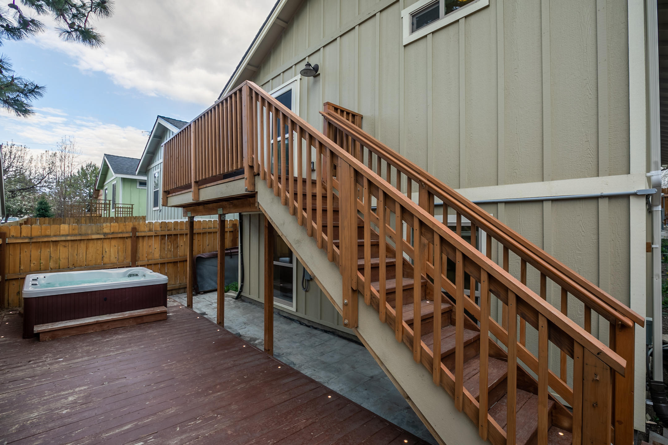 Lavacrest - Residential