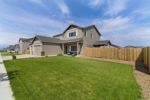 Tiny photo for 280 NW Double Eagle Avenue, Madras, OR 97741 (MLS # 220215101)