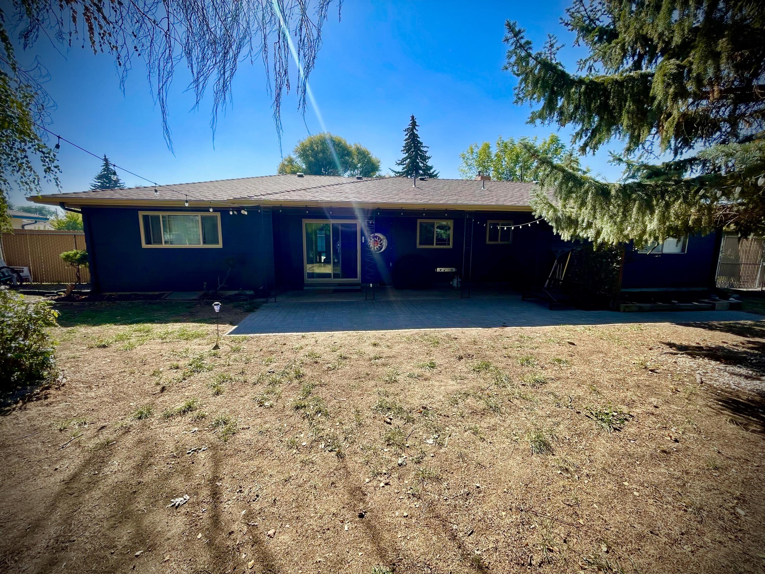 Mazama Gardens - Residential