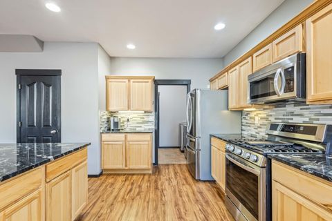 Tiny photo for 21182 Desert Skies Place, Bend, OR 97702 (MLS # 220213769)