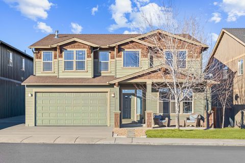 Photo of 21182 Desert Skies Place, Bend, OR 97702 (MLS # 220213769)