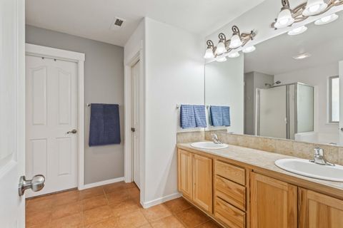 Tiny photo for 21182 Desert Skies Place, Bend, OR 97702 (MLS # 220213769)