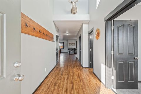 Tiny photo for 21182 Desert Skies Place, Bend, OR 97702 (MLS # 220213769)