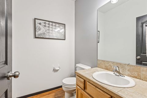 Tiny photo for 21182 Desert Skies Place, Bend, OR 97702 (MLS # 220213769)