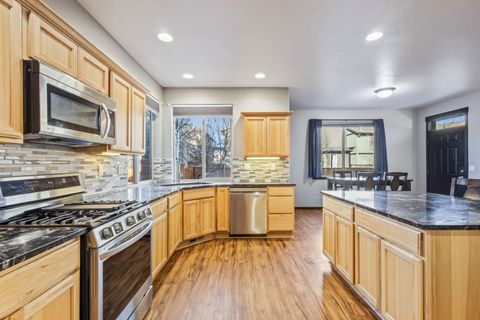 Tiny photo for 21182 Desert Skies Place, Bend, OR 97702 (MLS # 220213769)