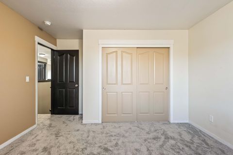 Tiny photo for 21182 Desert Skies Place, Bend, OR 97702 (MLS # 220213769)