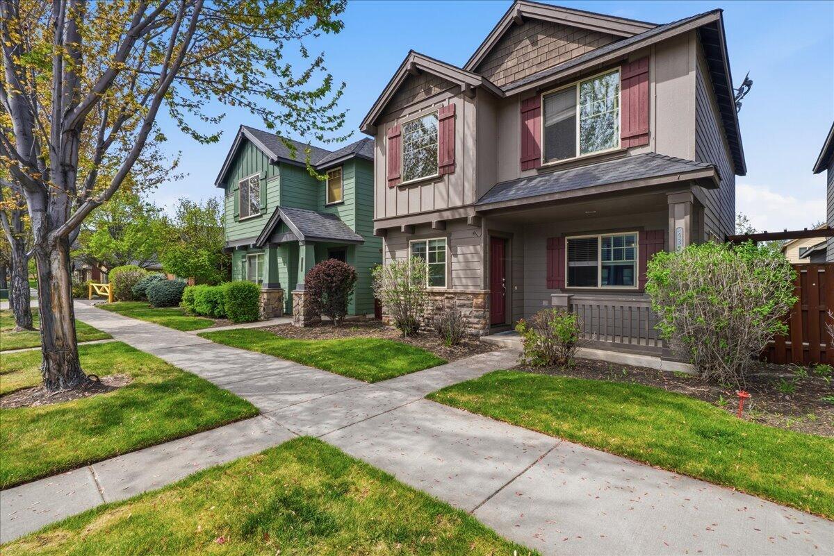 437 NW 27th Street