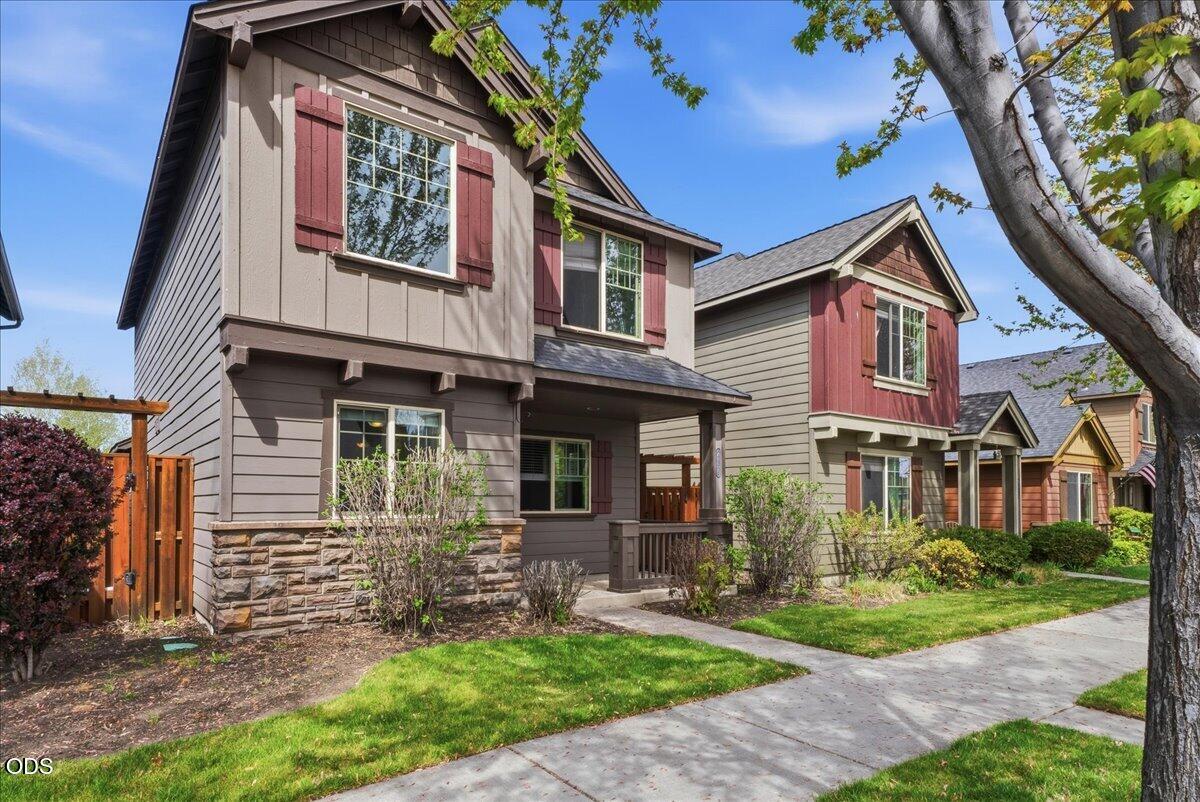 437 NW 27th Street