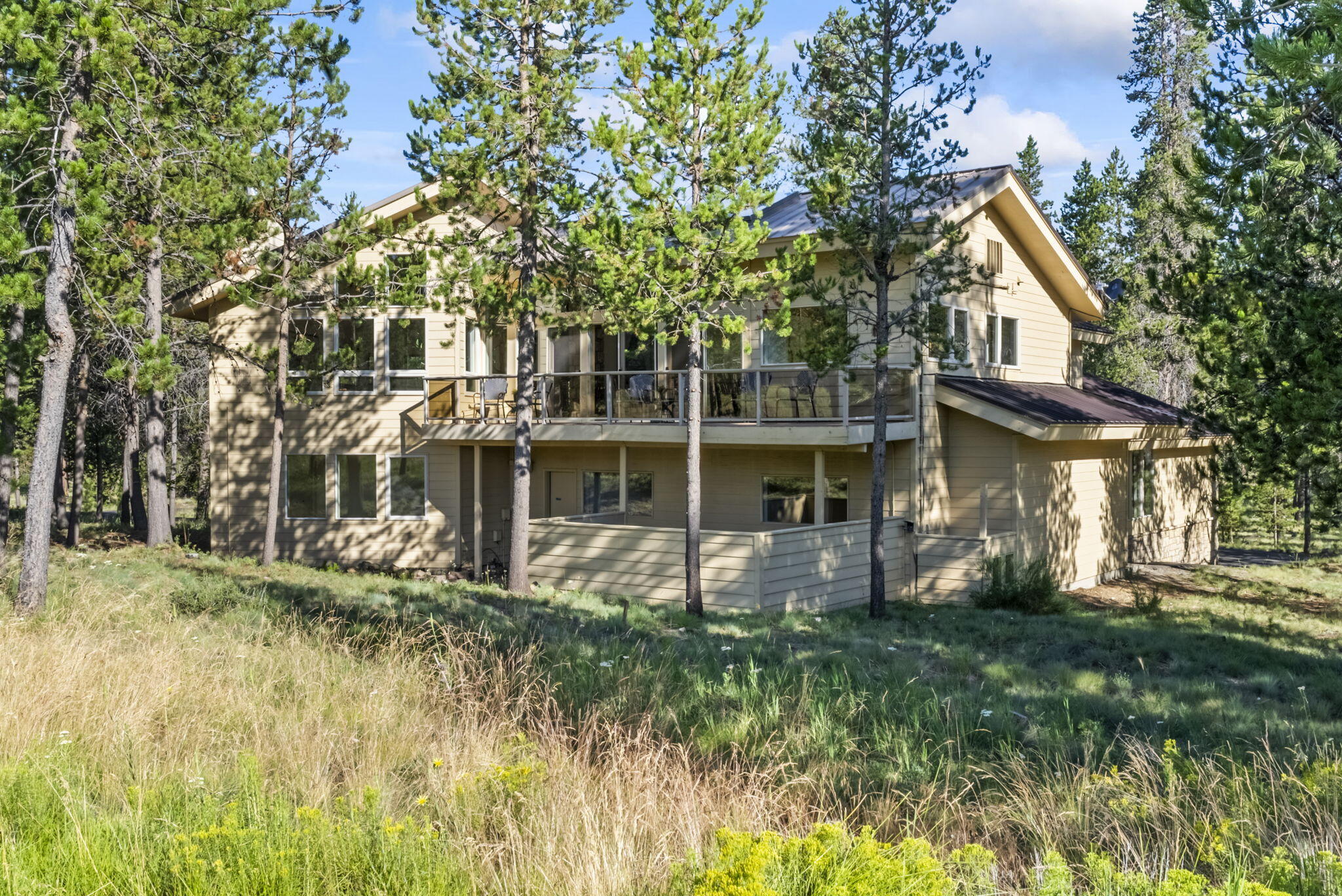 Fairway Crest Village - Residential