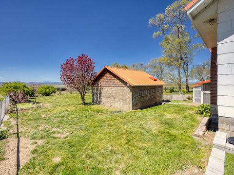 Tiny photo for 4650 Lower Klamath Lake Road, Klamath Falls, OR 97603 (MLS # 220211271)