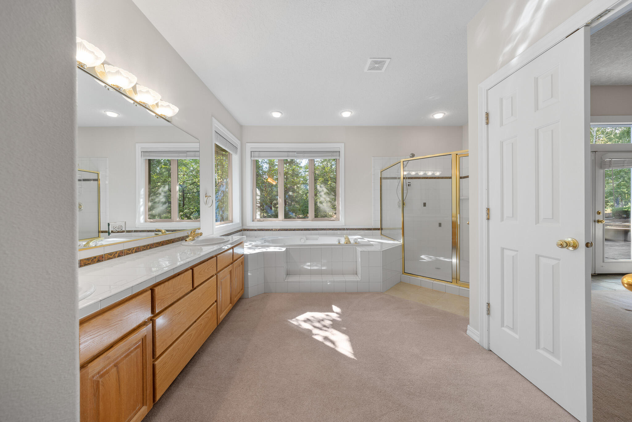 7th Mtn Golf Village - Residential