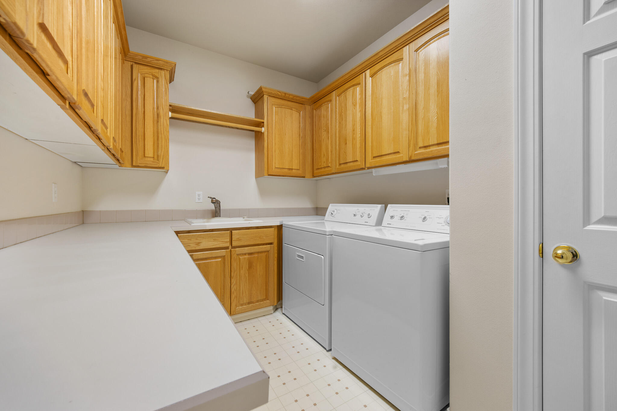 7th Mtn Golf Village - Residential