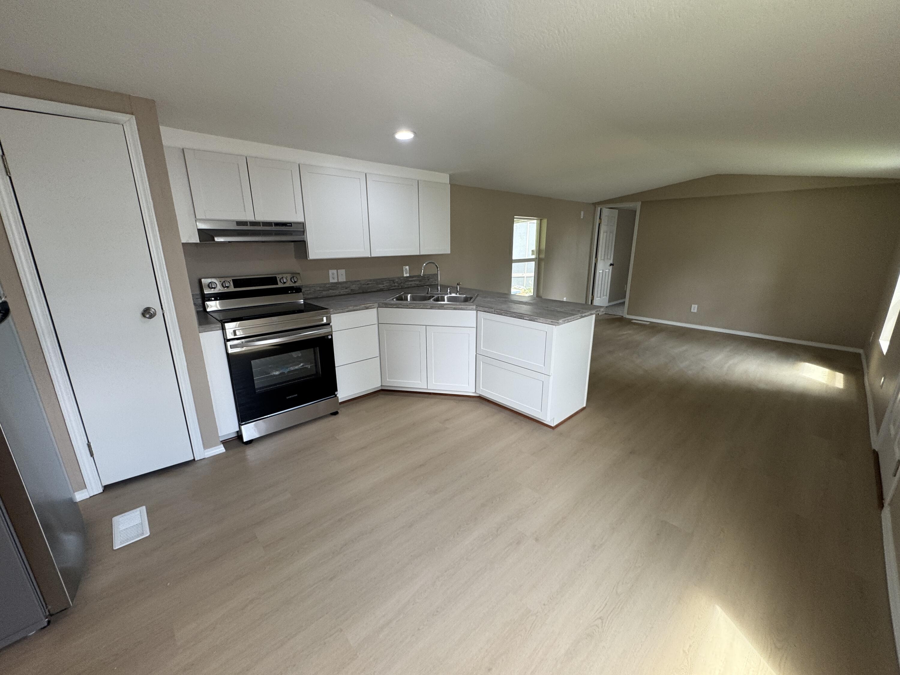 526 NW 17th Street