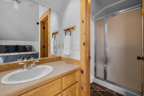 Tiny photo for 8811 Cliff Swallow Drive, Redmond, OR 97756 (MLS # 220217641)
