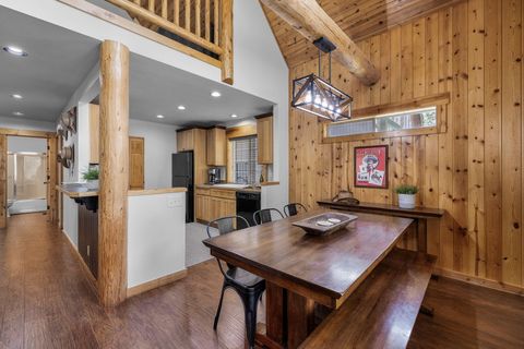 Tiny photo for 8811 Cliff Swallow Drive, Redmond, OR 97756 (MLS # 220217641)