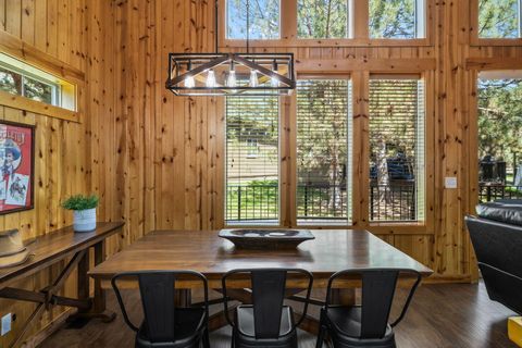 Tiny photo for 8811 Cliff Swallow Drive, Redmond, OR 97756 (MLS # 220217641)