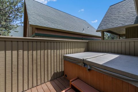 Tiny photo for 8811 Cliff Swallow Drive, Redmond, OR 97756 (MLS # 220217641)