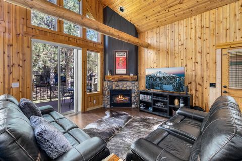 Tiny photo for 8811 Cliff Swallow Drive, Redmond, OR 97756 (MLS # 220217641)