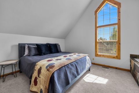 Tiny photo for 8811 Cliff Swallow Drive, Redmond, OR 97756 (MLS # 220217641)