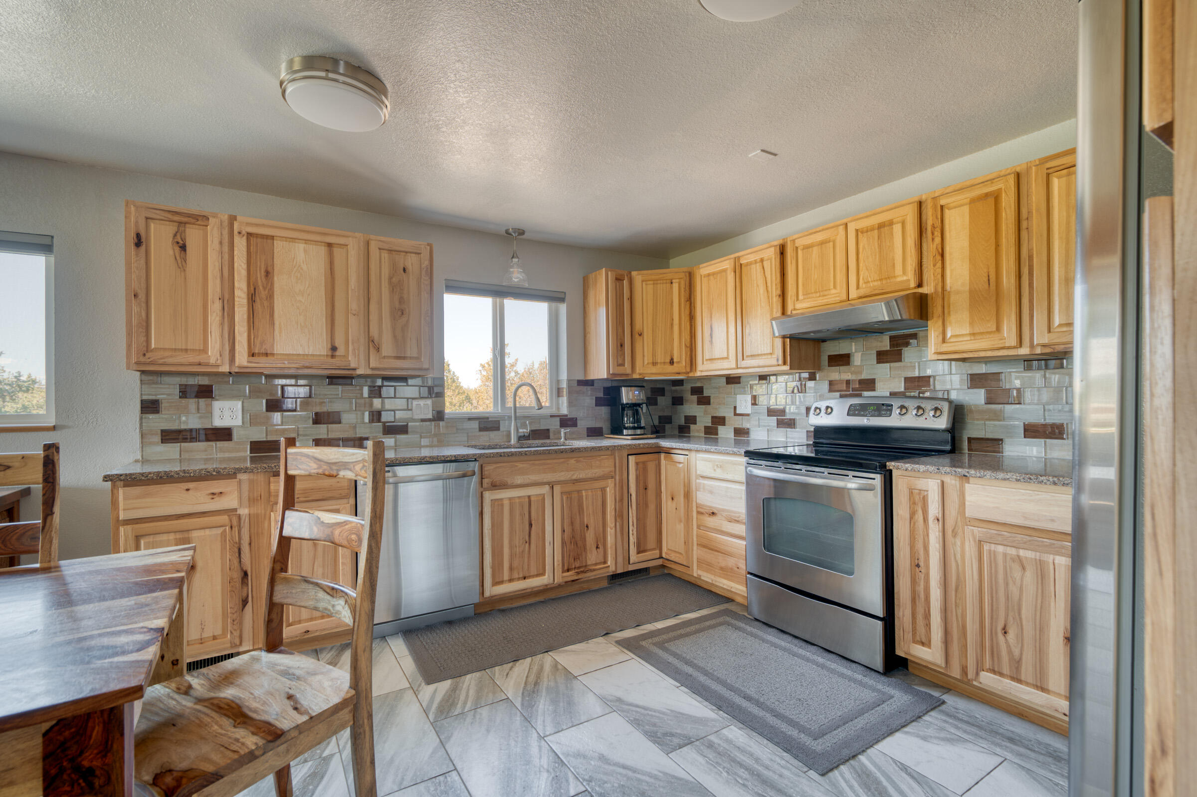 5660 SW Impala Lane