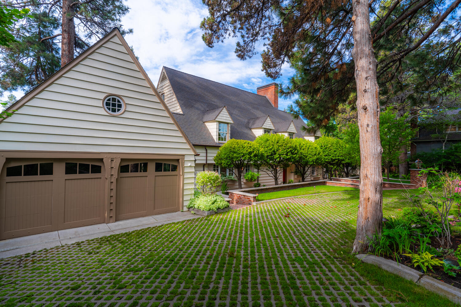 Pinelyn Park - Residential