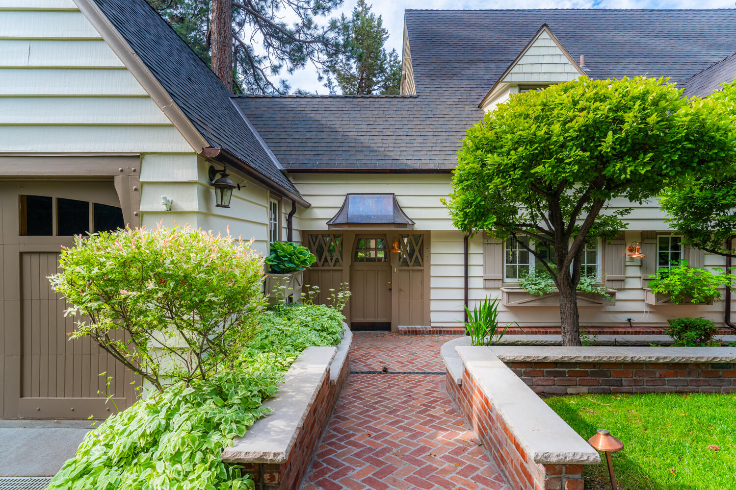 Pinelyn Park - Residential