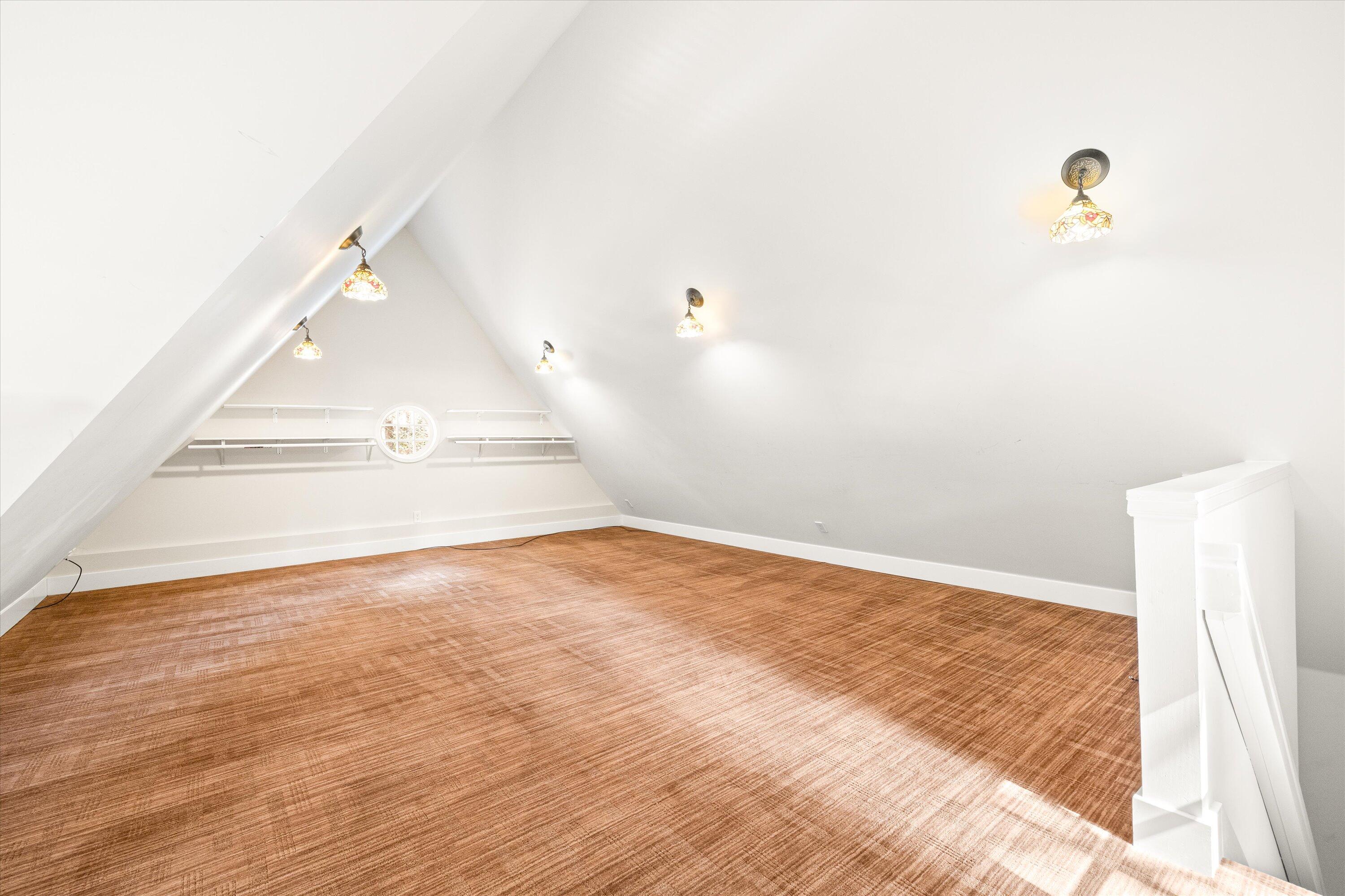 Pinelyn Park - Residential