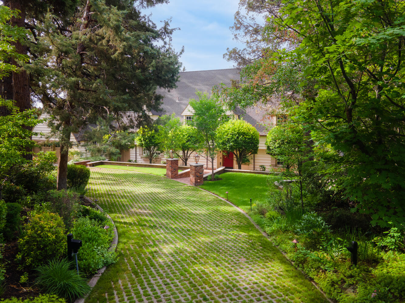 Pinelyn Park - Residential