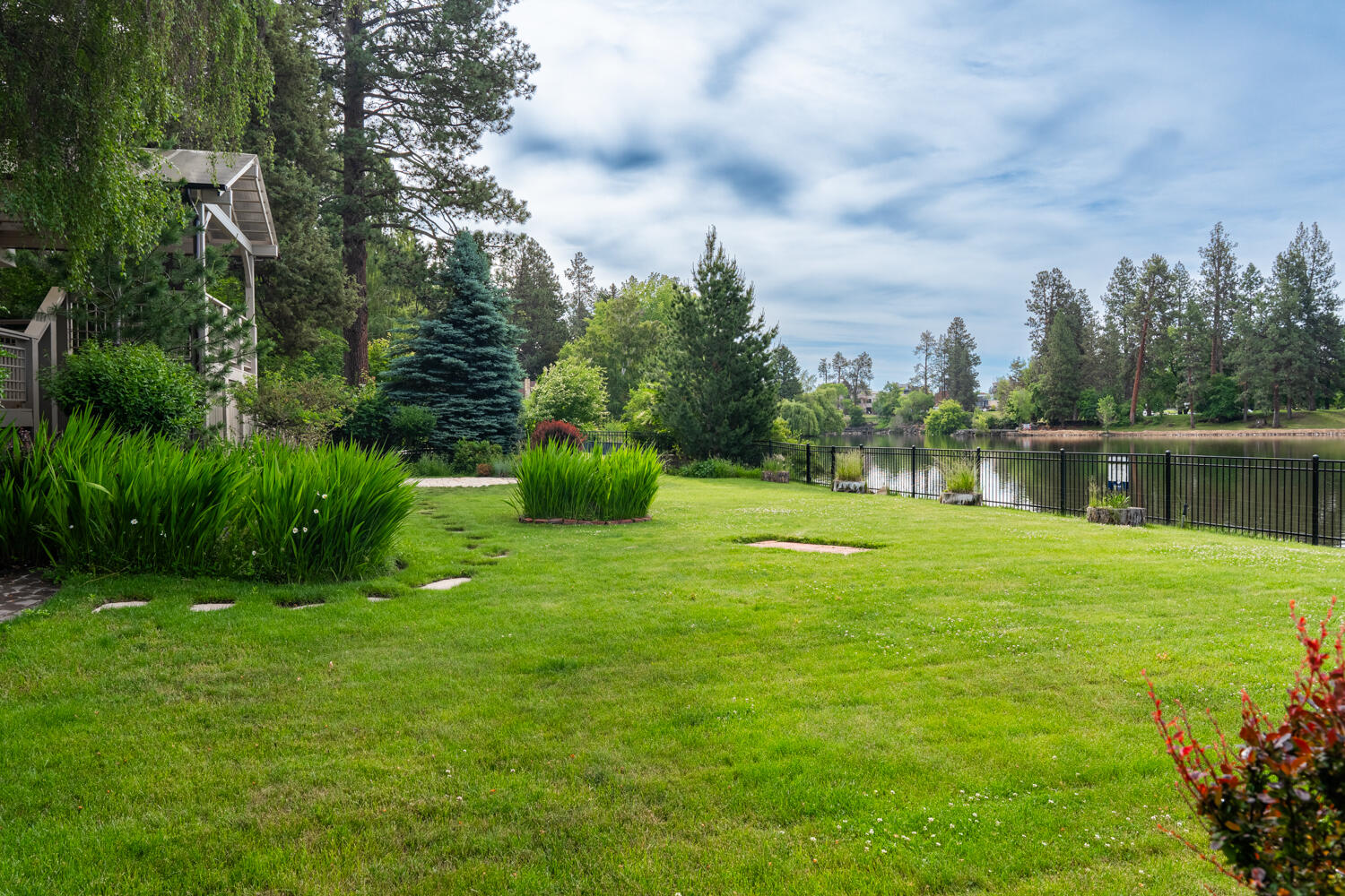 Pinelyn Park - Residential