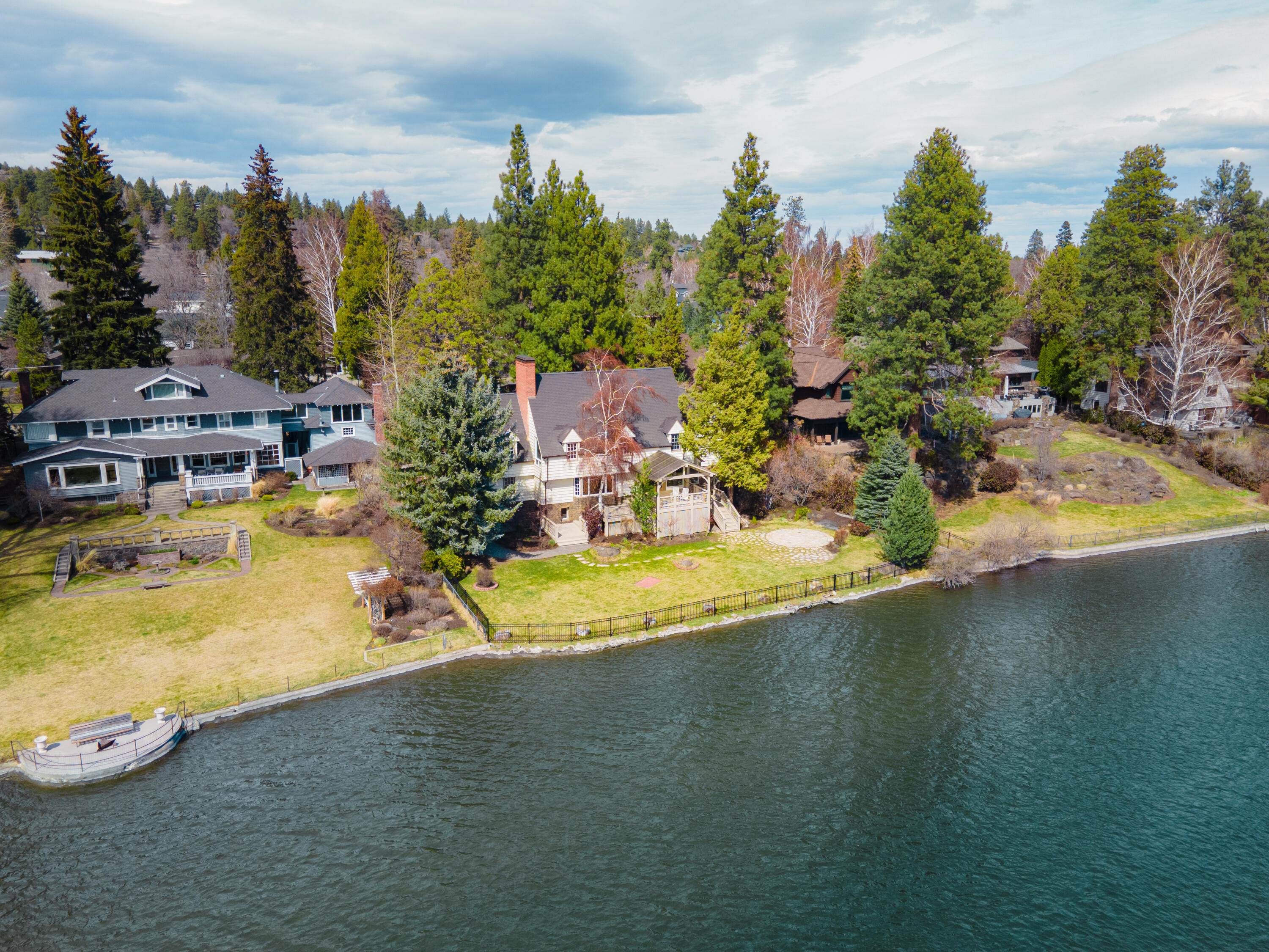 Pinelyn Park - Residential