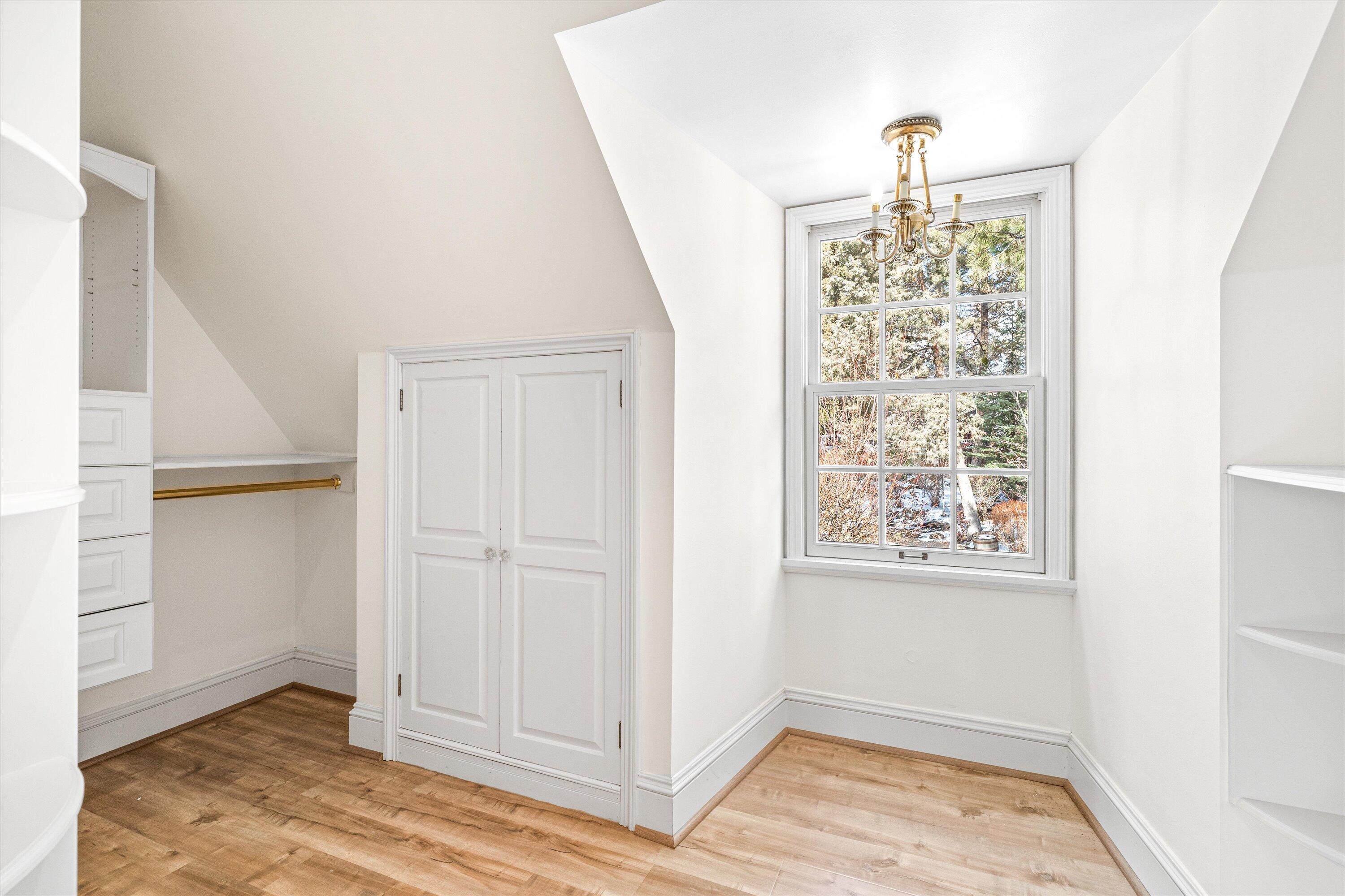 Pinelyn Park - Residential