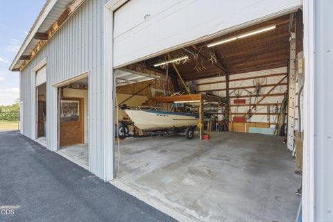 Tiny photo for 1550 NW Galloway Avenue, Terrebonne, OR 97760 (MLS # 220226980)