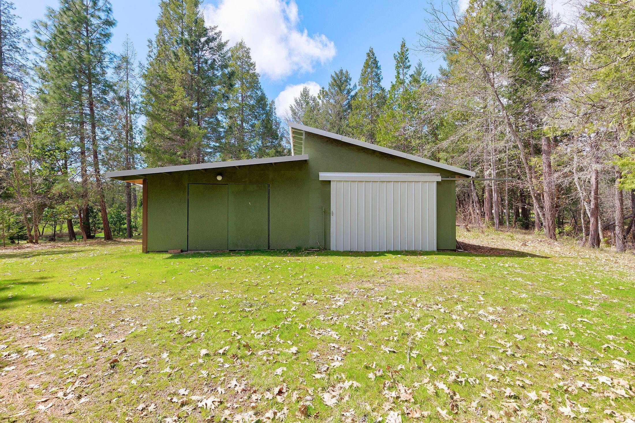 Three Pines Fruit Tracts - Residential