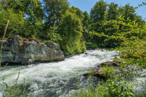 Tiny photo for 11677 Highway 238, Jacksonville, OR 97530 (MLS # 220210304)